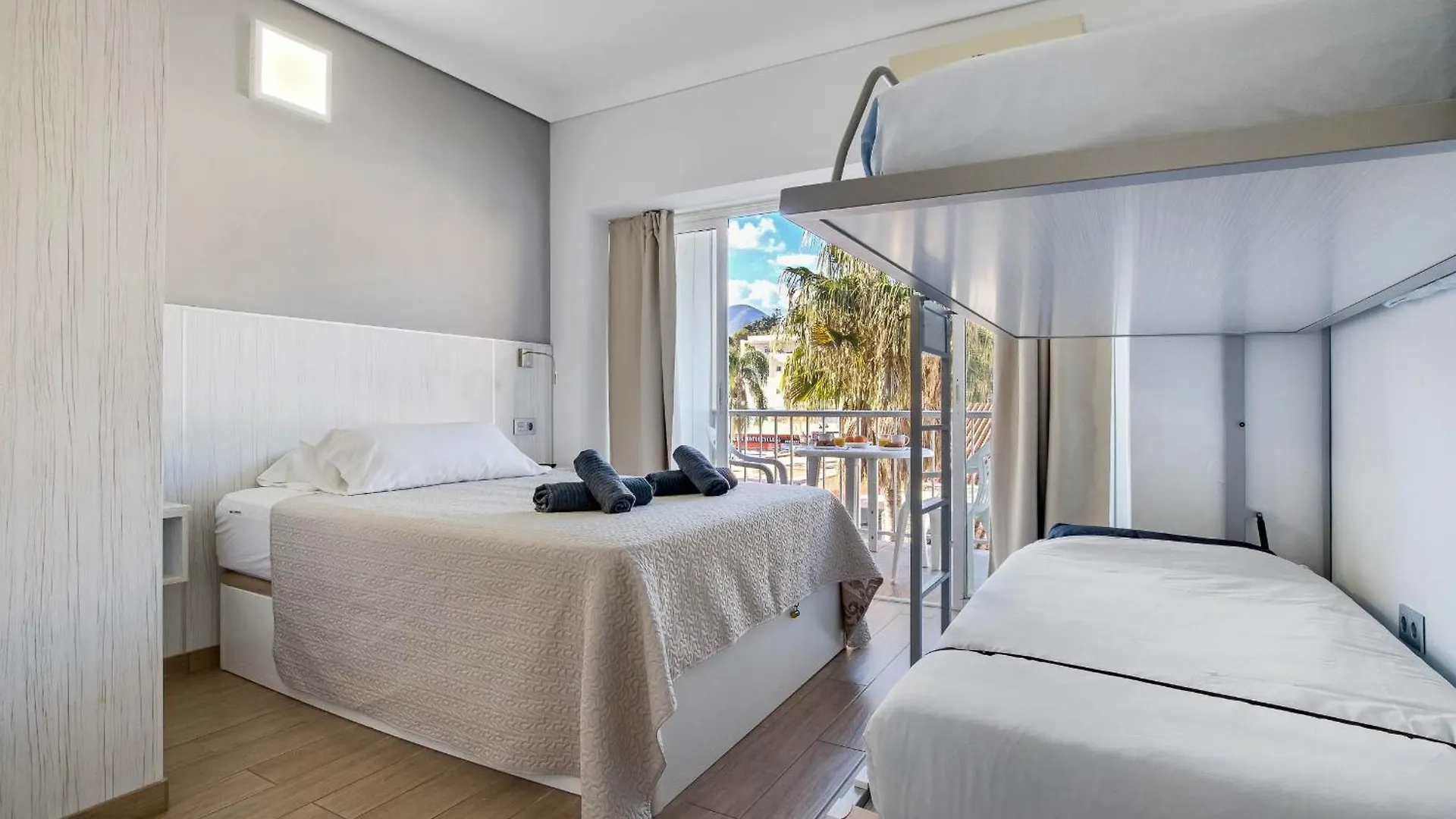 Carihuela Palace 419 By Ivi Real Estate 托雷莫利诺斯 公寓